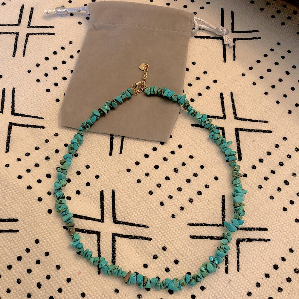 Women’s genuine turquoise choker 15”